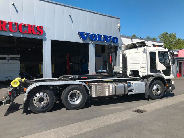 FE 320 6x2
