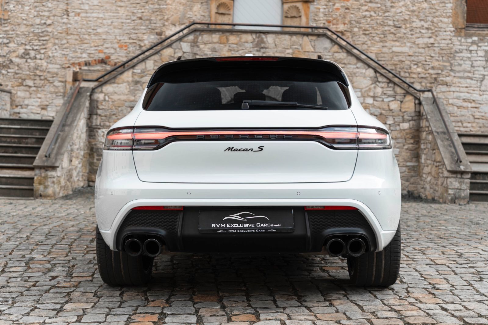 Fahrzeugabbildung Porsche Macan S BOSE PASM 360° PANO LED CARPLAY ACC