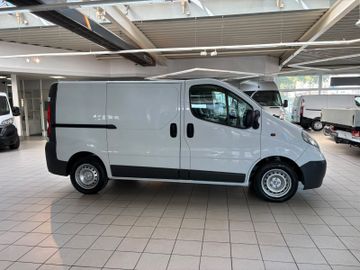 Opel Vivaro - 11