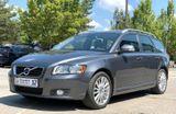 Volvo V50 Kombi D3 NAVI LEDER XENON STNDHZG S.DACH - Volvo: S50