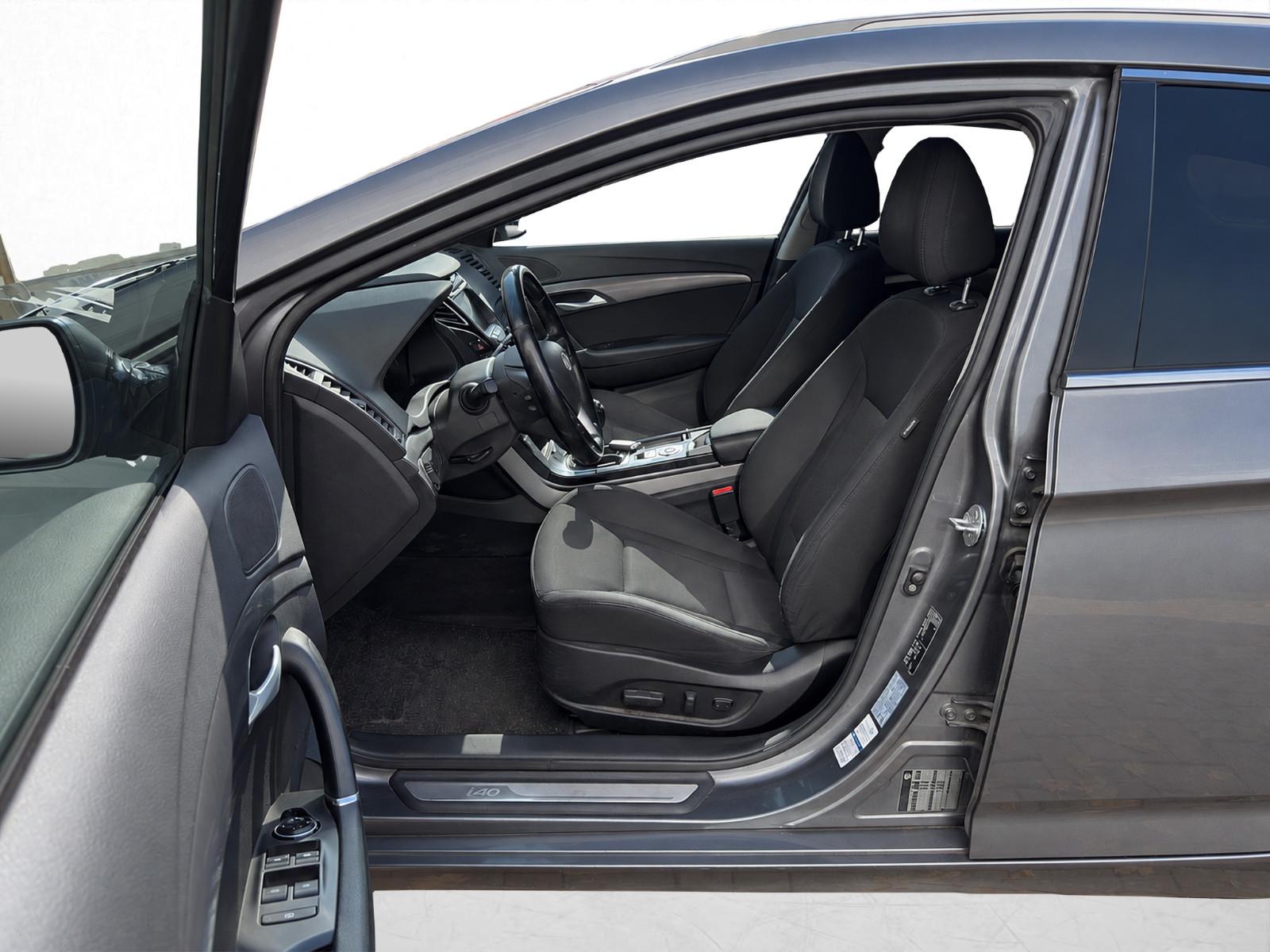 Hyundai i40 2013 — photo 16