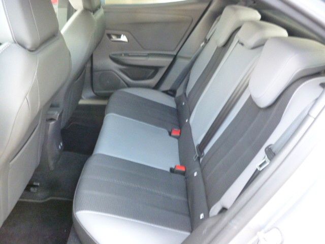 Mokka 5-tg. 1,2i Elegance,Navi,PP,RK,LED,Sitzhe