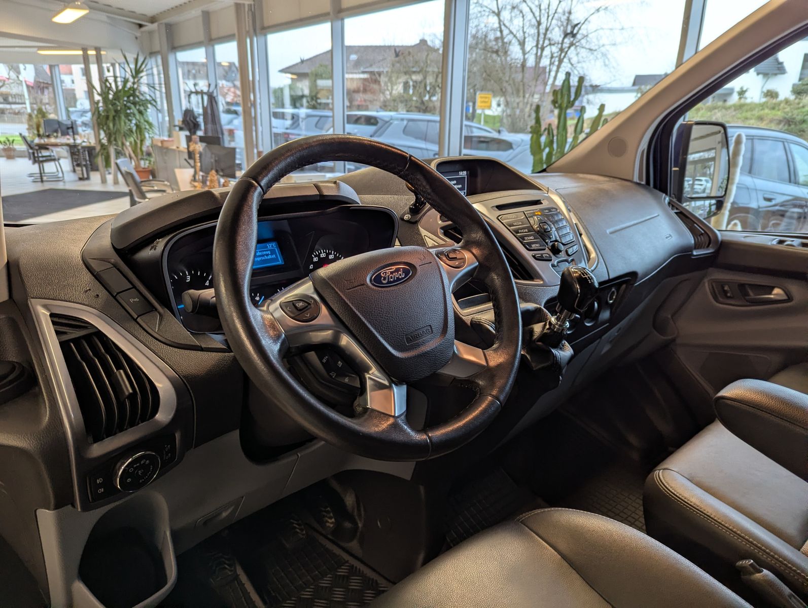 FORD Transit Custom 290 Sport Camper-Umbau Klima AHK - Image 14