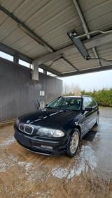 BMW 320i touring - - BMW 320 aus 2001: Kombi, 320i
