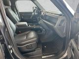 Land Rover Defender 110 X-Dynamic HSE 3.0 D300 Mild-Hybrid  - Land Rover Defender: X Dynamic Hse