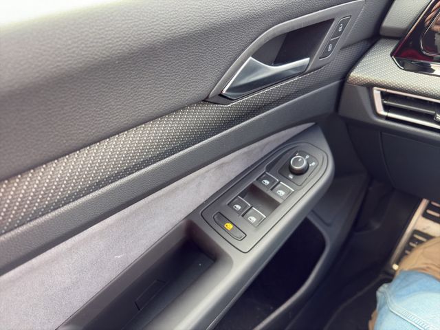 Golf VIII 2.0TDI DSG R-Line