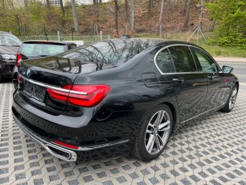 BMW 740 - 6