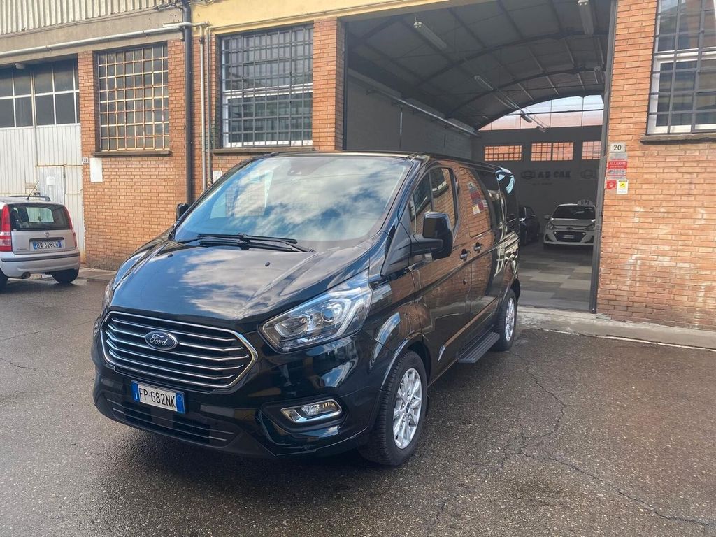 Image of Ford Tourneo Custom