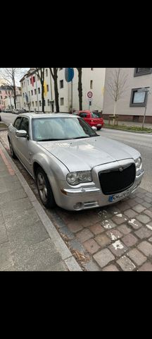 Chrysler 300C 3.5 V6 Autom. -