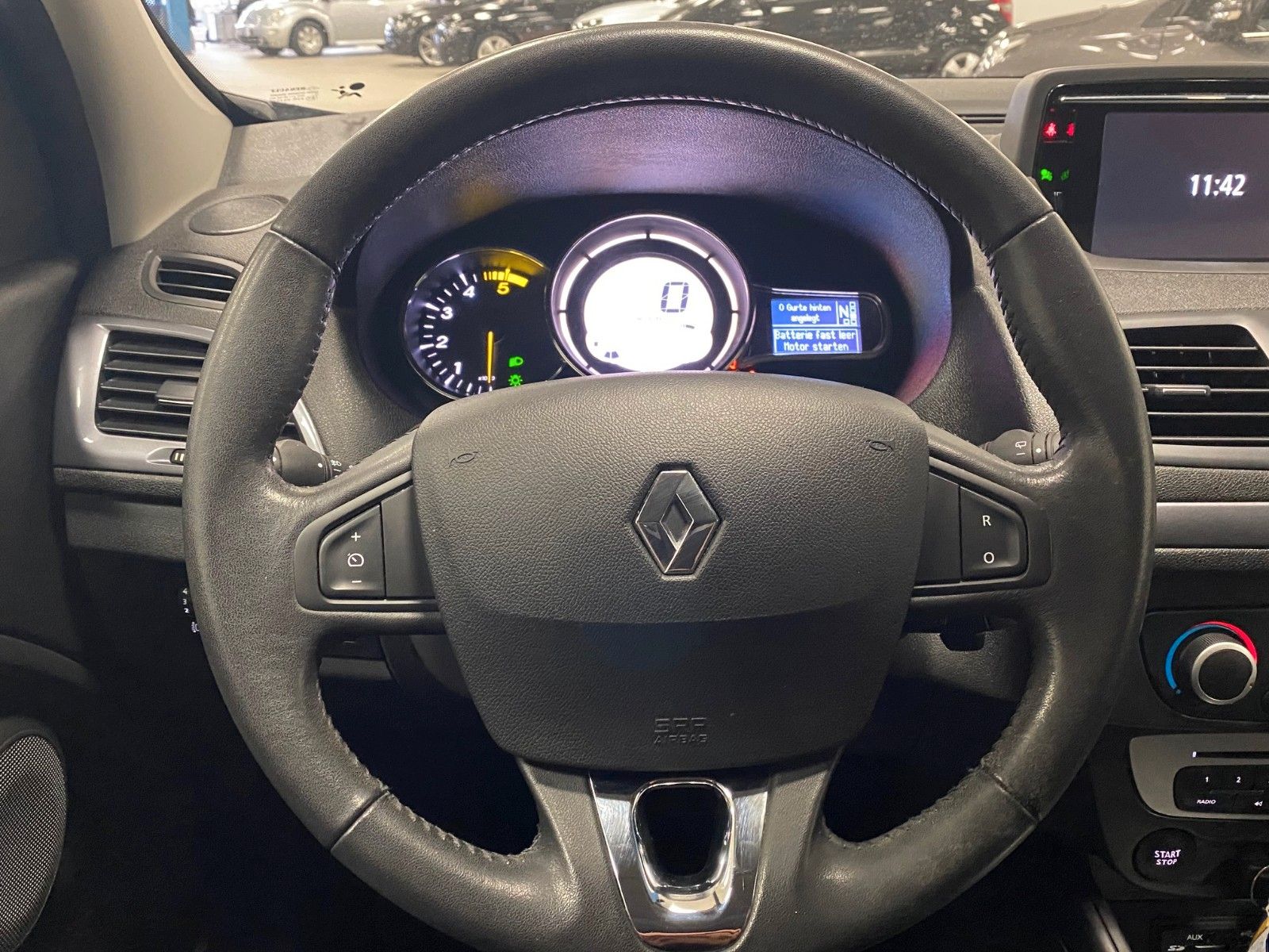 Fahrzeugabbildung Renault Megane Grandtour LIMITED dCi 110+NAVIGATION+AHK+