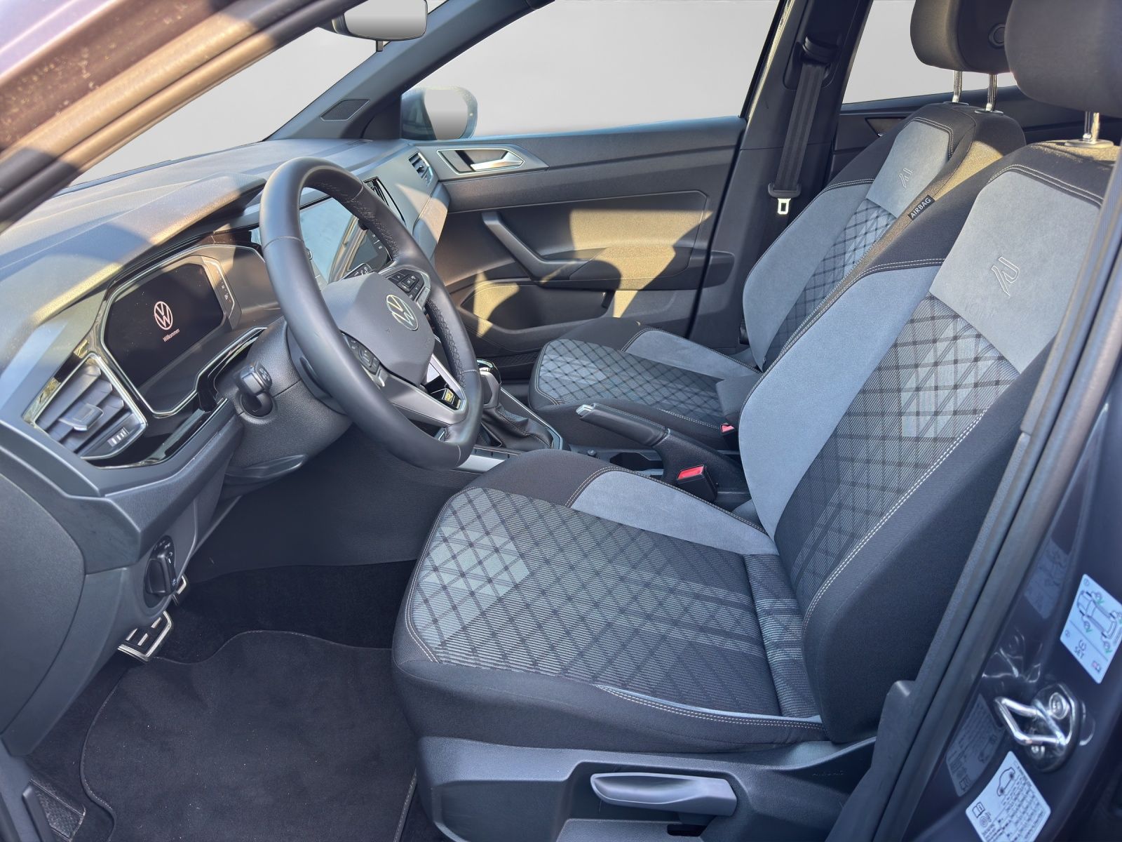 Volkswagen Taigo - Bild 4