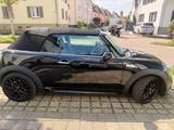 MINI John Cooper Works Cabrio John Cooper Works - schwarze MINI Cabrio Serie