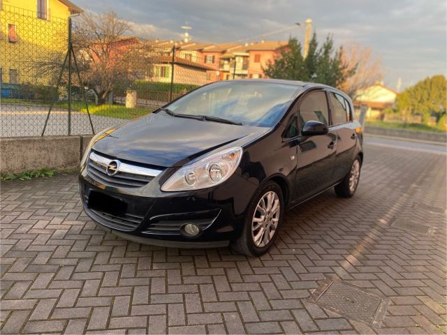 Opel Corsa 1.2 80CV 5 porte GPL neopatentati