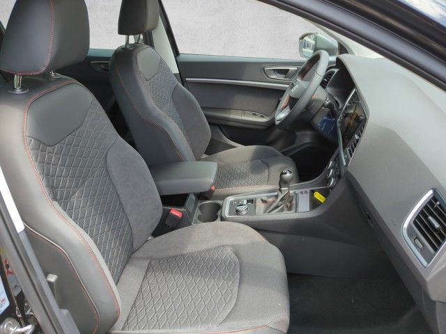 Fahrzeugabbildung SEAT Ateca FR Navi,LED,AHK,Parklenkassist,SHZ