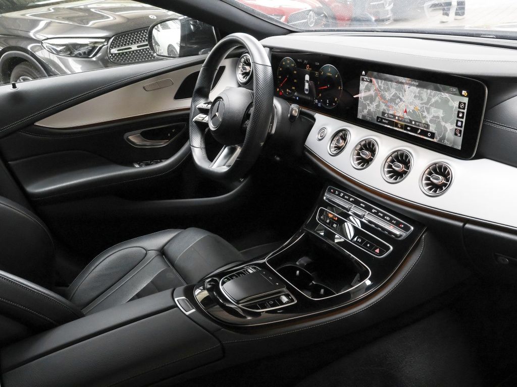 Mercedes-Benz CLS 400 d 4MATIC AMG-Sport AHK 360 Wide Night 19 foto 4