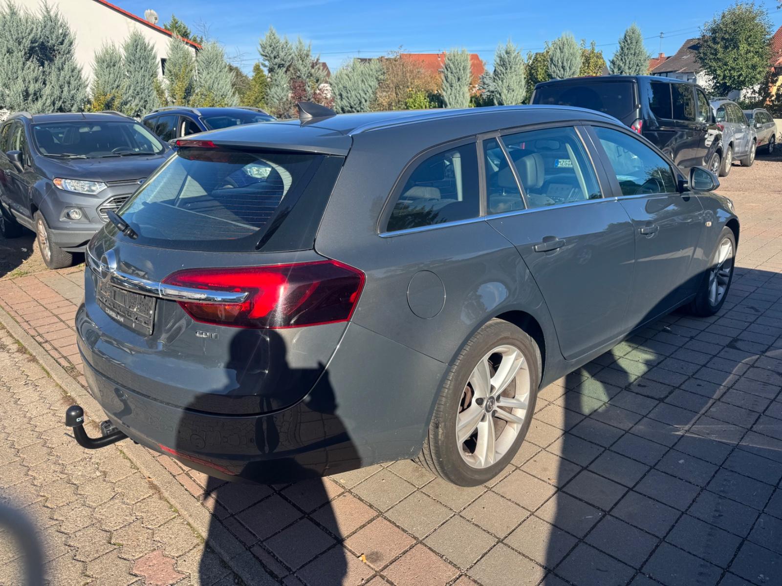 Opel Insignia 2015 — photo 19