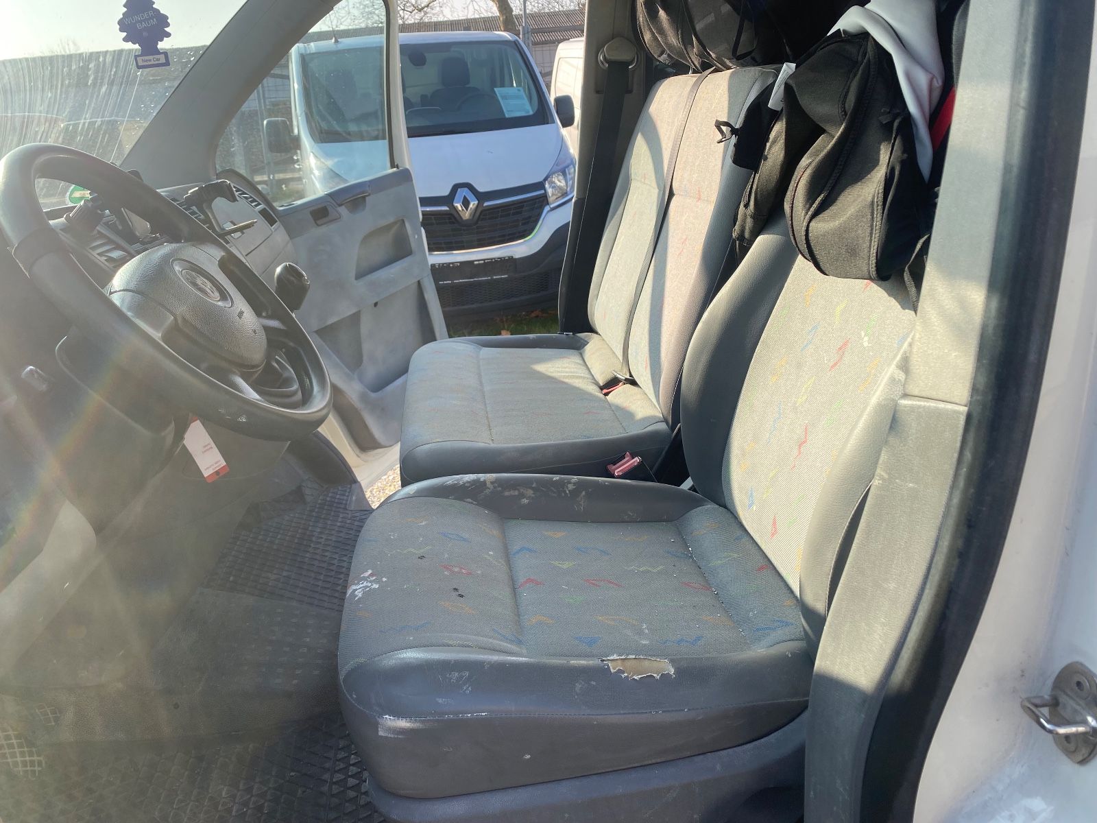 Fahrzeugabbildung Volkswagen T5 Transporter Kasten-Klima,SHgepflegt