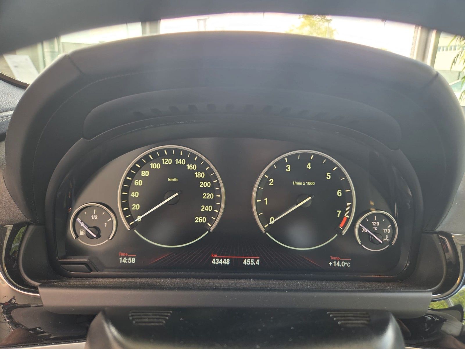 Fahrzeugabbildung BMW 650 Baureihe 6 Cabrio 650 i exclusive