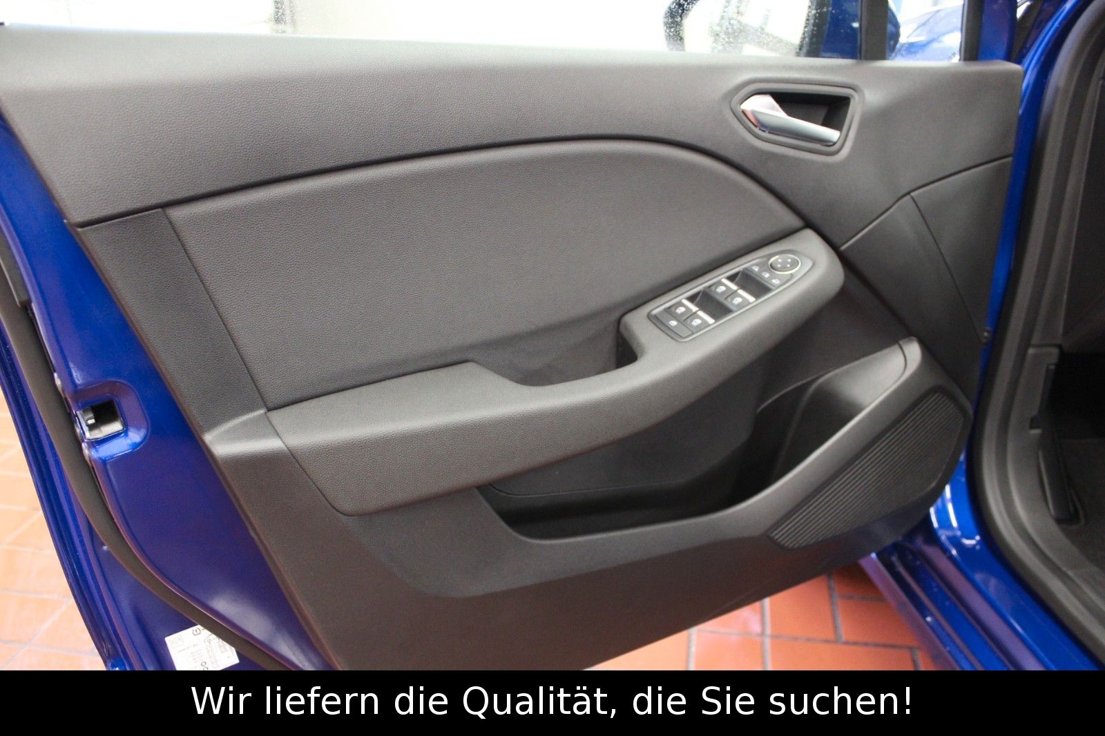 Fahrzeugabbildung Renault Clio TCe 90 Intens*Winterpaket*City Paket*