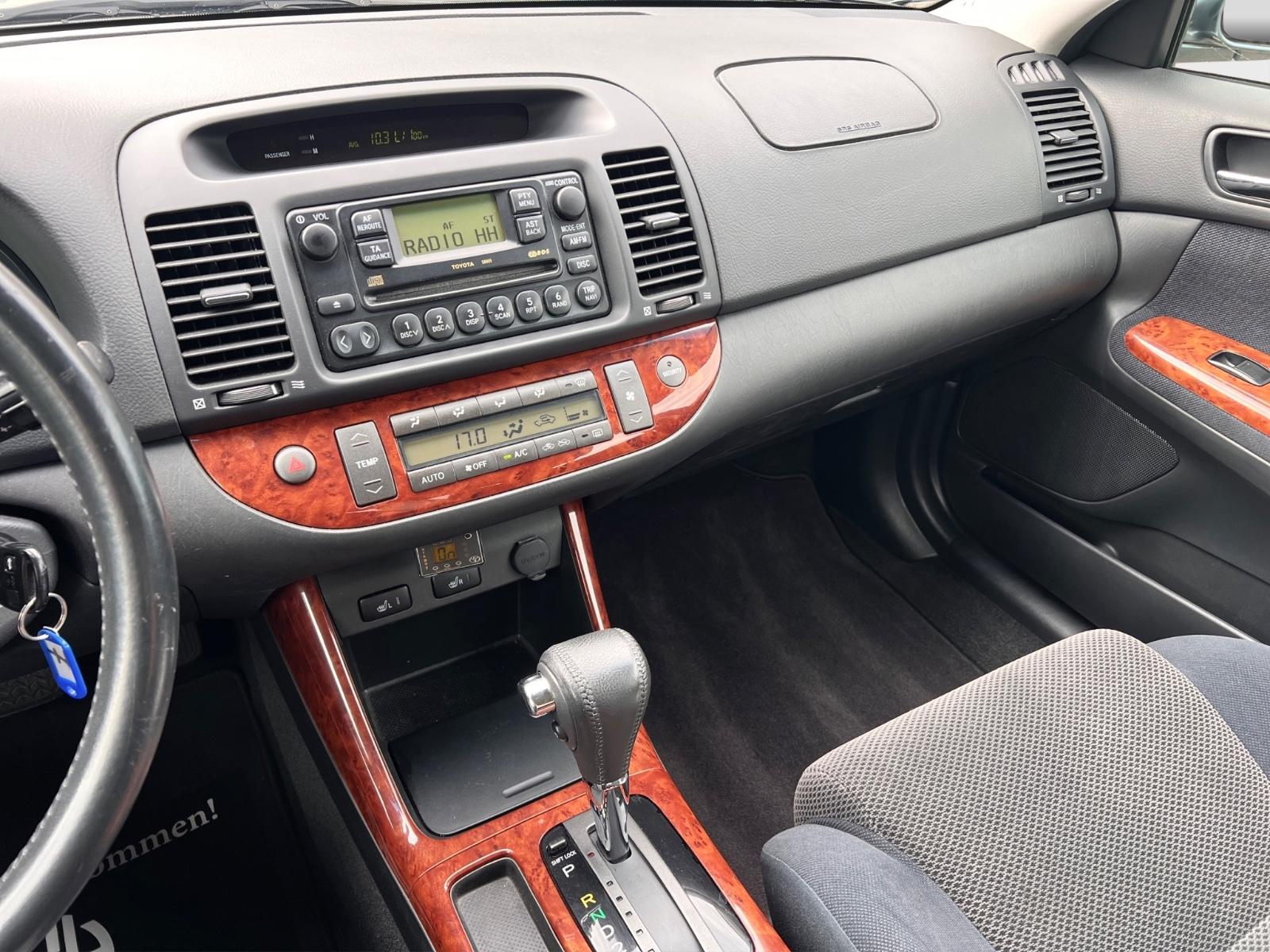 Toyota Camry 3.0 V6 Executive*1.Hand*Rentnerfz*Voll SH*