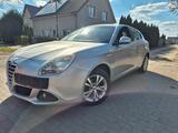 Alfa Romeo Giulietta 1.4 16V*Turismo*Rentner*viel Historie - Alfa Romeo Giulietta Gebrauchtwagen in Berlin