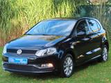 Volkswagen Polo V Lounge "Schwarz-met.-sehr gepflegt" - Volkswagen Polo: Lounge