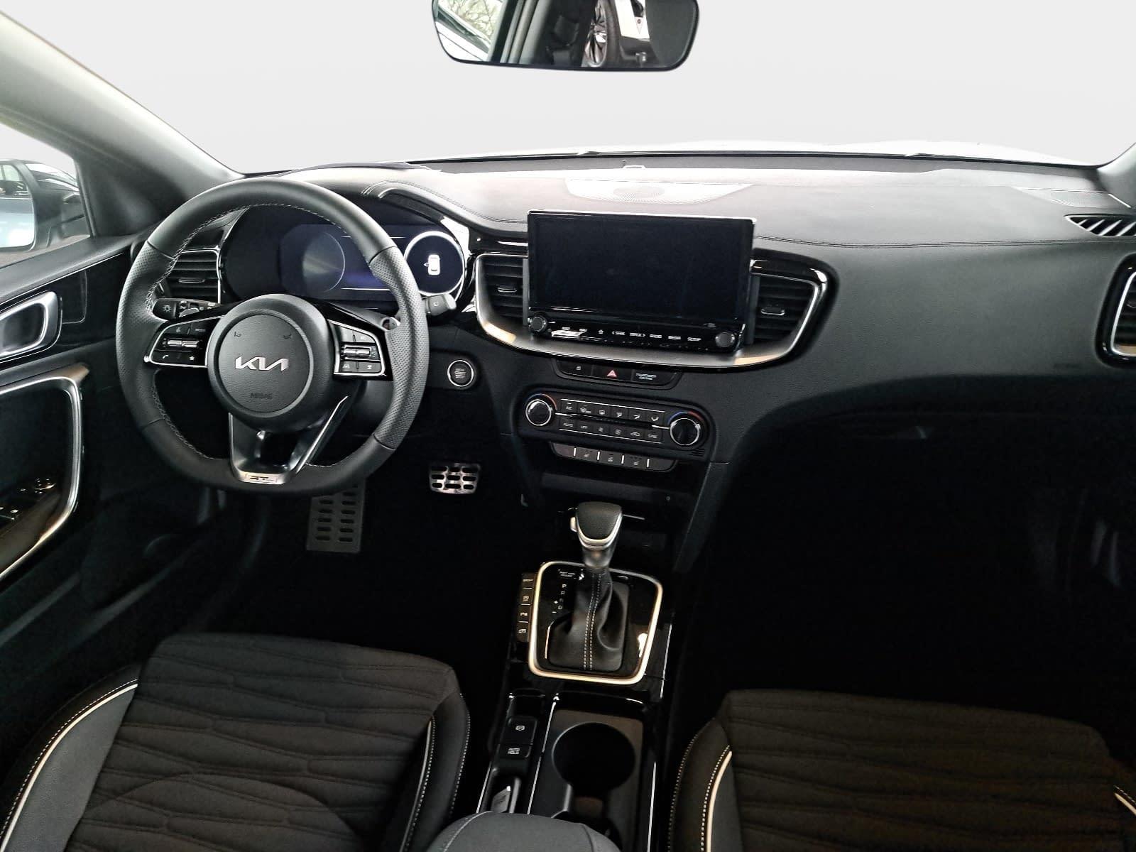 Kia CEED SW 1.5 T-GDI DCT7 GT-LINE TECHNOLOGIE PERFO