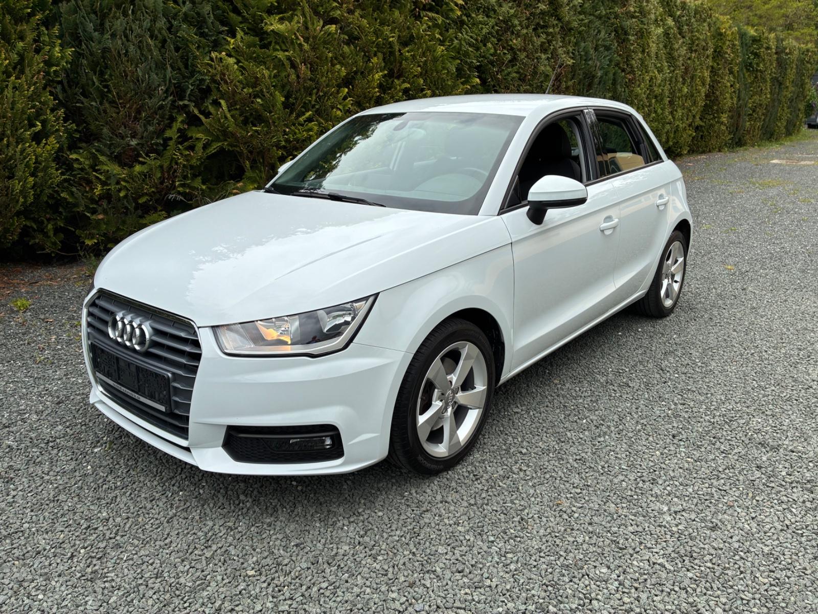 Audi A1 Sportback 1.4, Sportpaket,Navi ,Leder ,4Türen