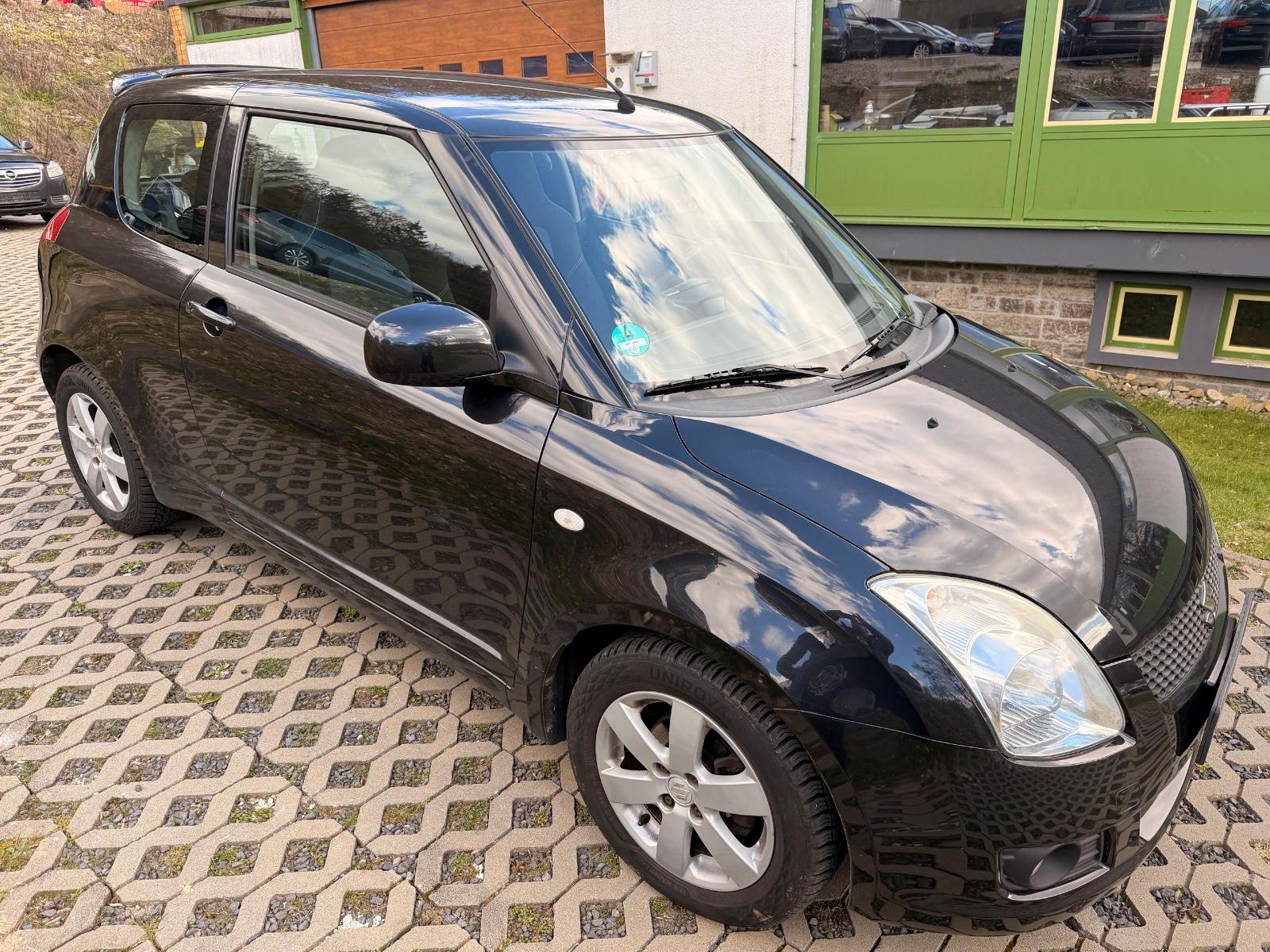 Suzuki Swift Lim. limited 25 Key Less TÜV Service neu