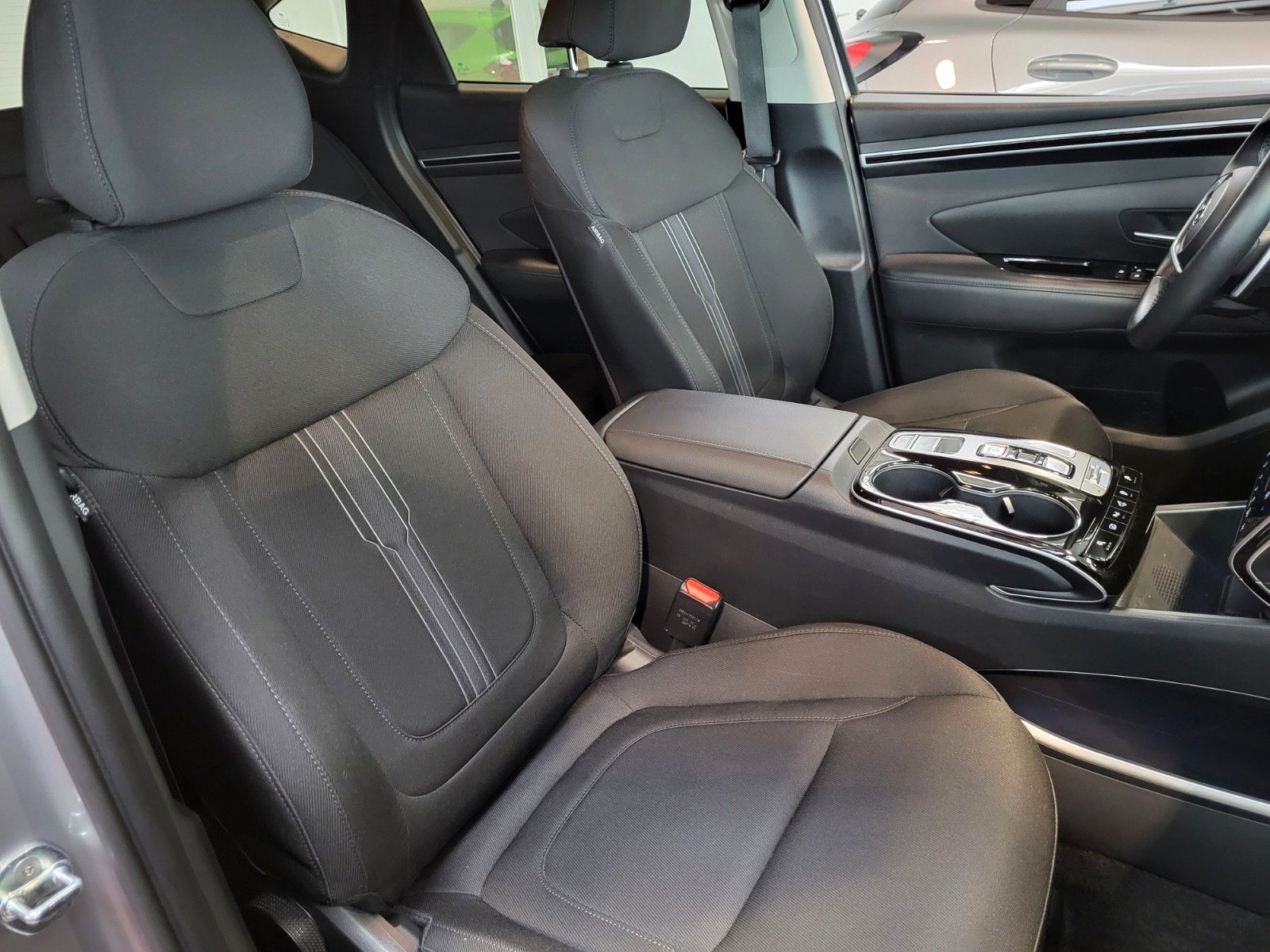 Fahrzeugabbildung Hyundai Tucson Trend Mild-Hybrid 4WD Autom.,Navi,Allrad