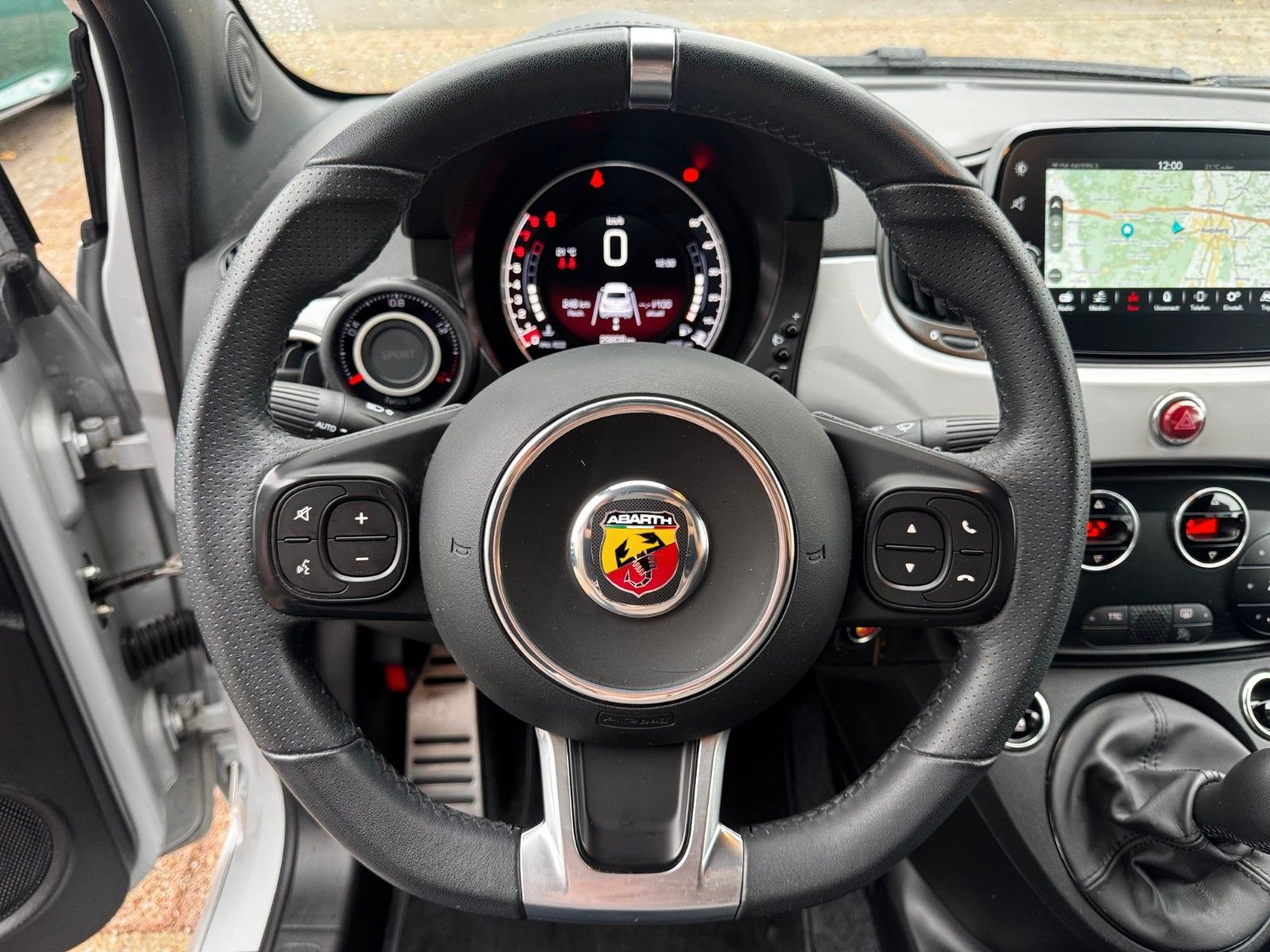 Fahrzeugabbildung Abarth 595 1.4 T-JET 145PS NAVI CAMPOVOLO GRAU