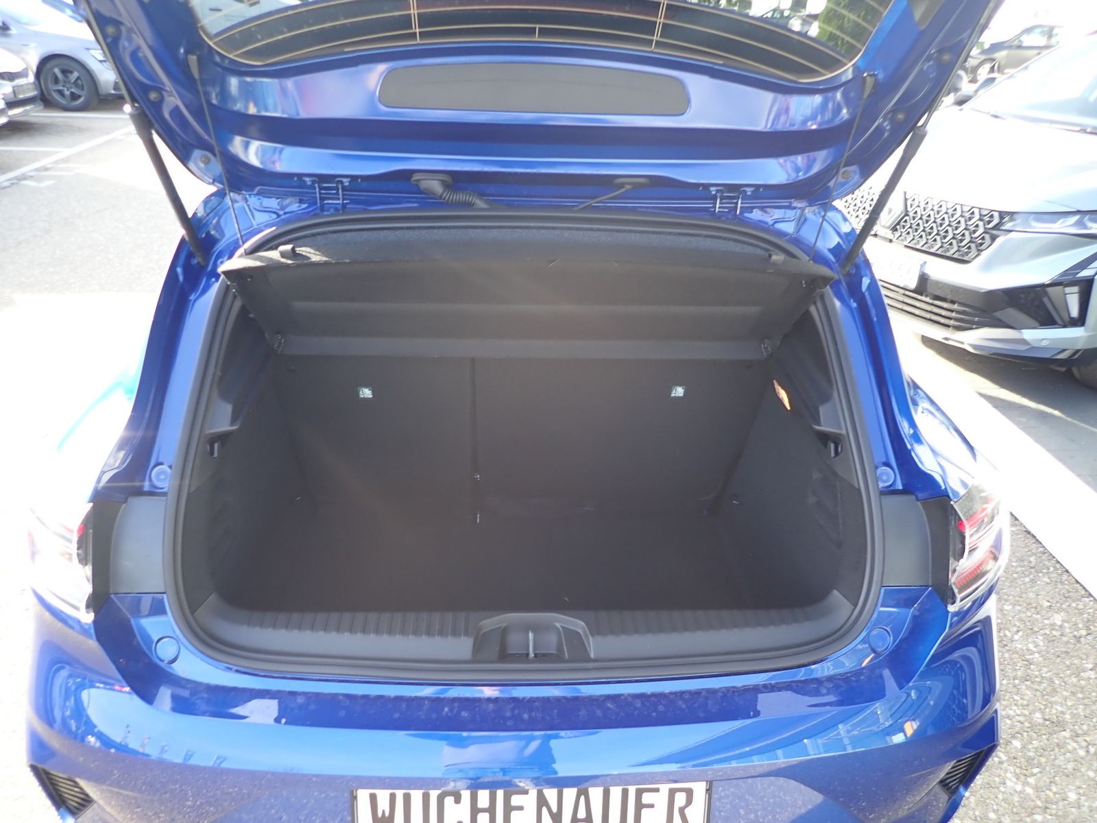 Fahrzeugabbildung Renault Clio KISS TCe 90