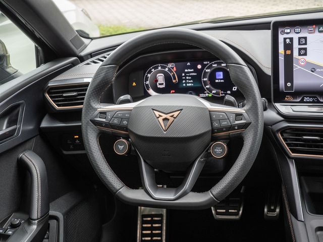 Leon ST 1.5 eTSI ACC PDC SHZ KAMERA NAVI LED