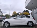 BMW 114 i Sperrdiff./Fahrerprofil/Keyless/Klima/Frei - BMW: F11