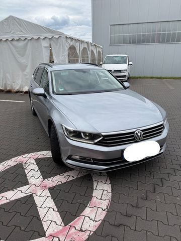 VW Passat Variant 2.0 TDI DSG Comfortline Varia...