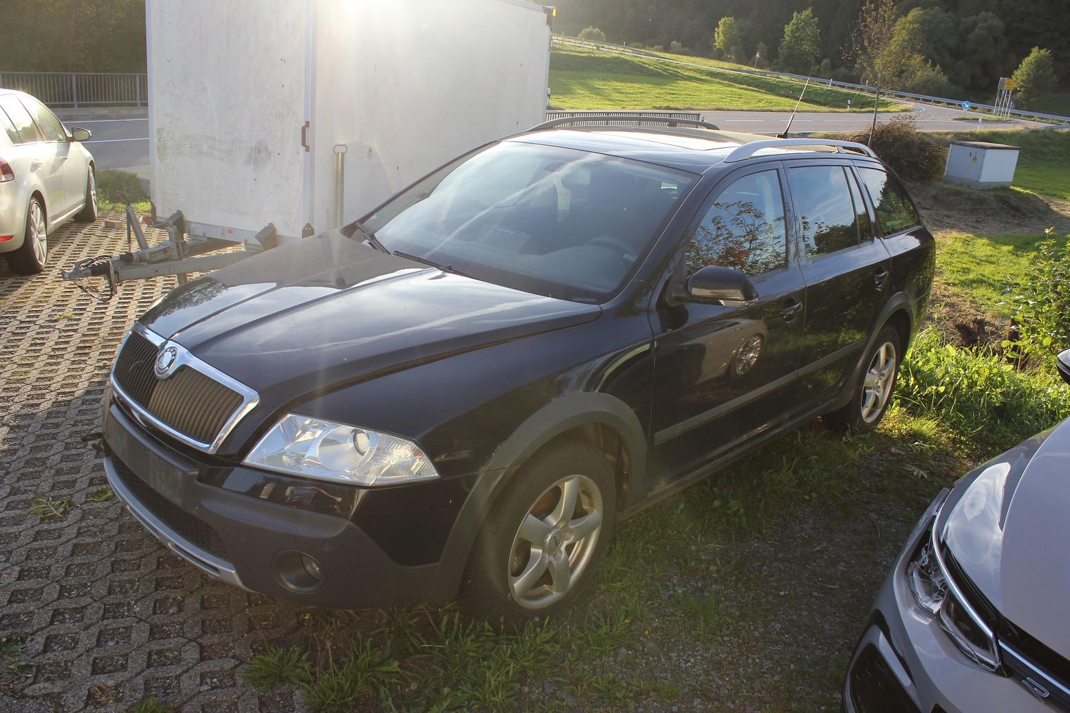 Skoda Octavia 2007 — interior