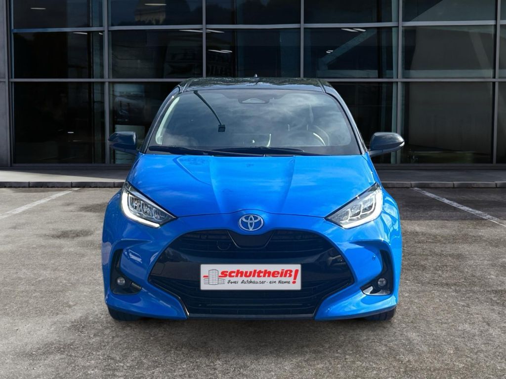 Fahrzeugabbildung Toyota Yaris Hybrid 130 1.5 VVT-i Premiere Edition