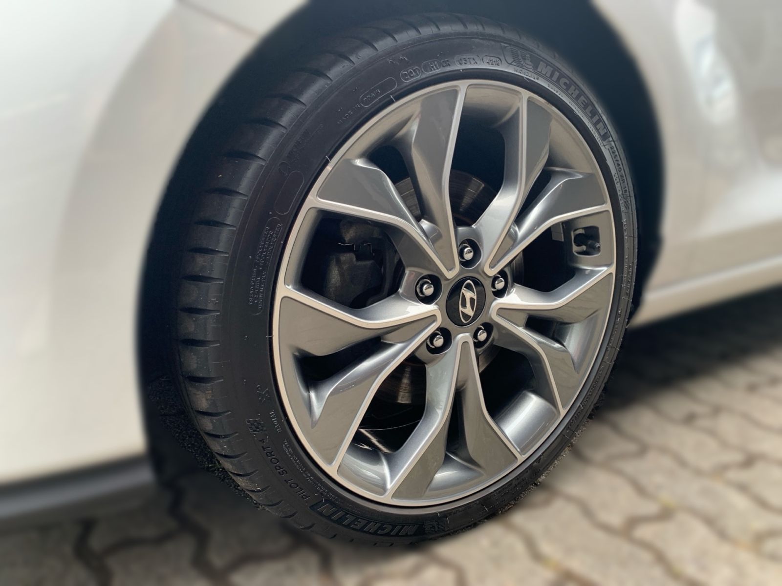 Fahrzeugabbildung Hyundai i30 1.4 T-GDI 7-DCT N-Line Navi