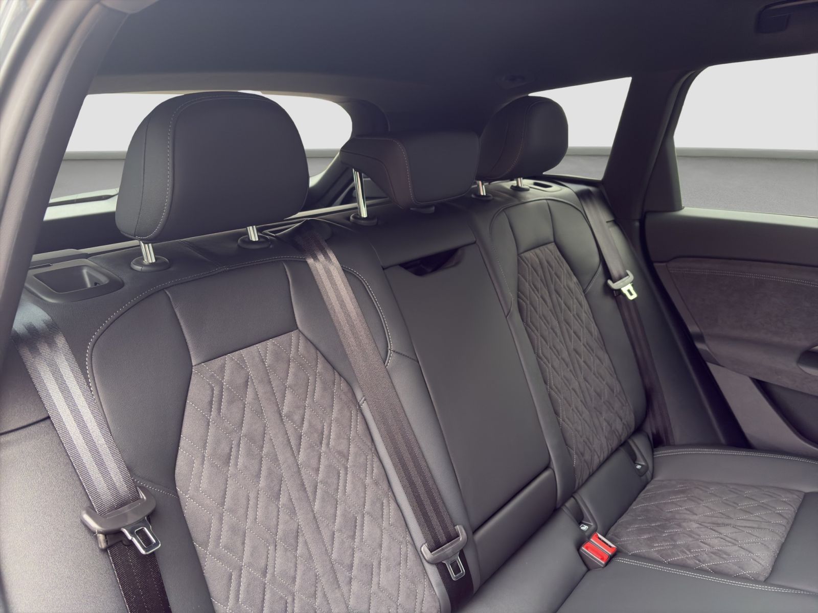 Audi SQ6 e-tron - Bild 18