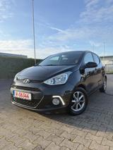 Hyundai i10 Passion 5trg LED MULTI SHZ TÜV - Hyundai i10 Gebrauchtwagen in Düsseldorf