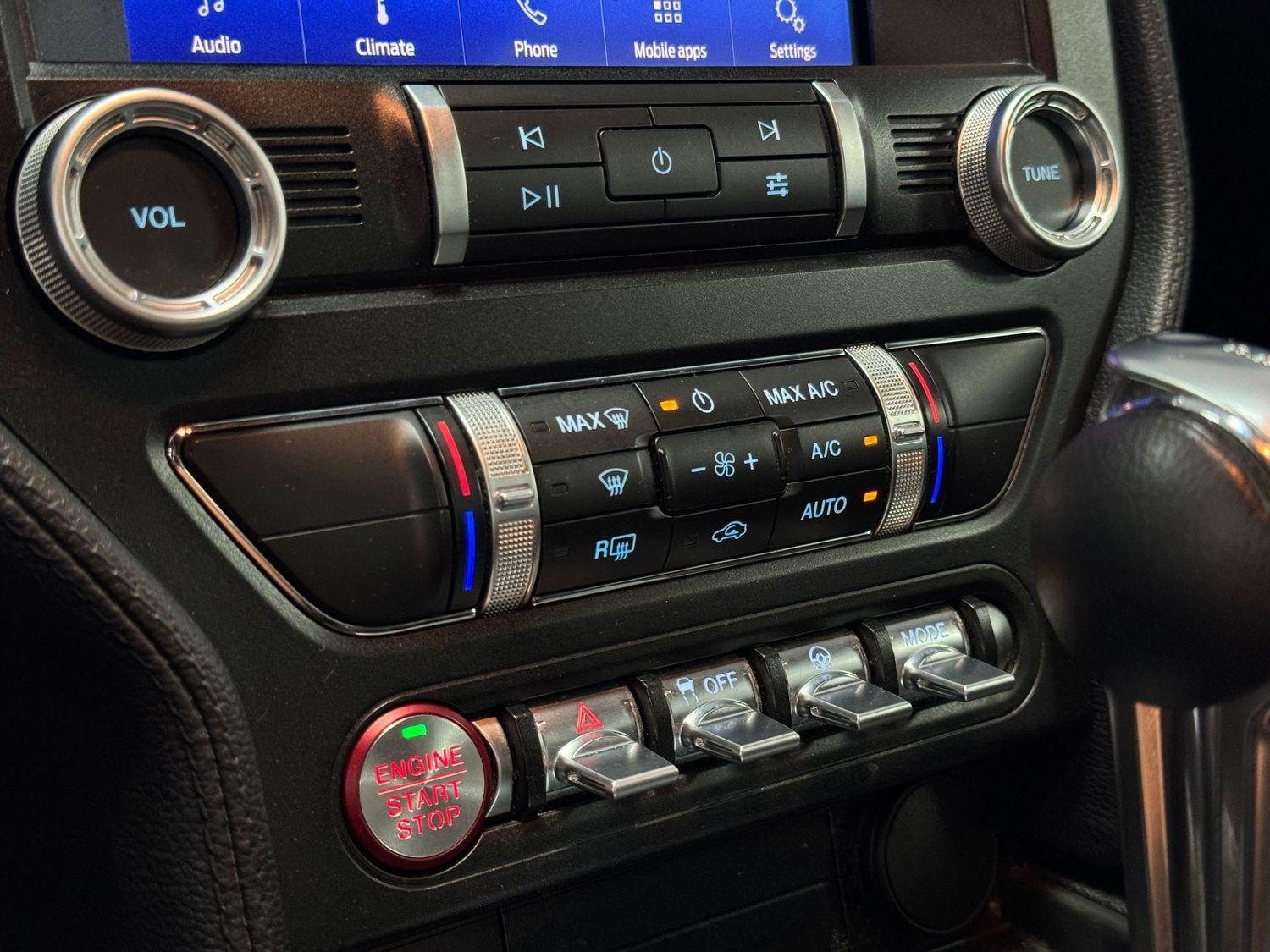 Ford Mustang 2,3l EcoBoost *GT500 KIT / LEDER *