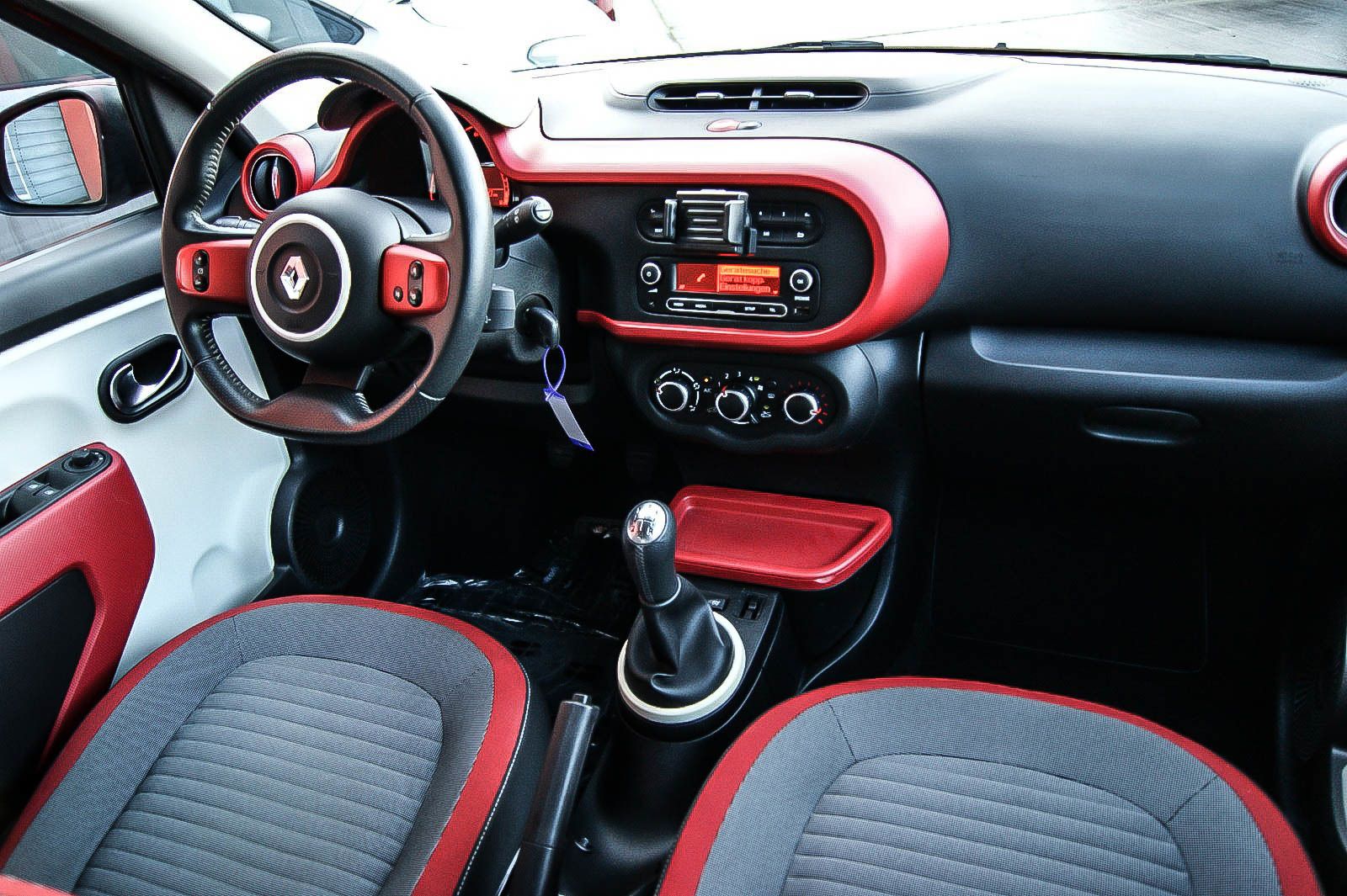 Fahrzeugabbildung Renault Twingo Dynamique 1.0 FALTDACH PDC SIHZG TEMPOMAT