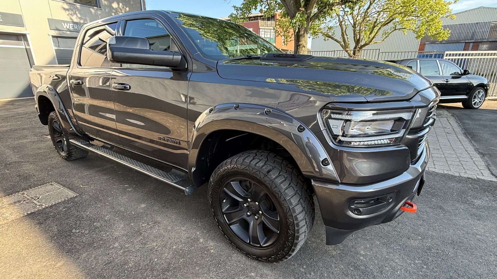 Fahrzeugabbildung Dodge RAM Gen.5  Panorama-LED-Kamera-Sitzkühlung