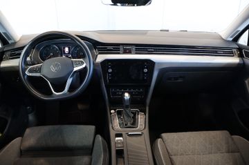 Volkswagen Passat 1.5 TSI Business ACC+LED+CARPLAY+AHK
