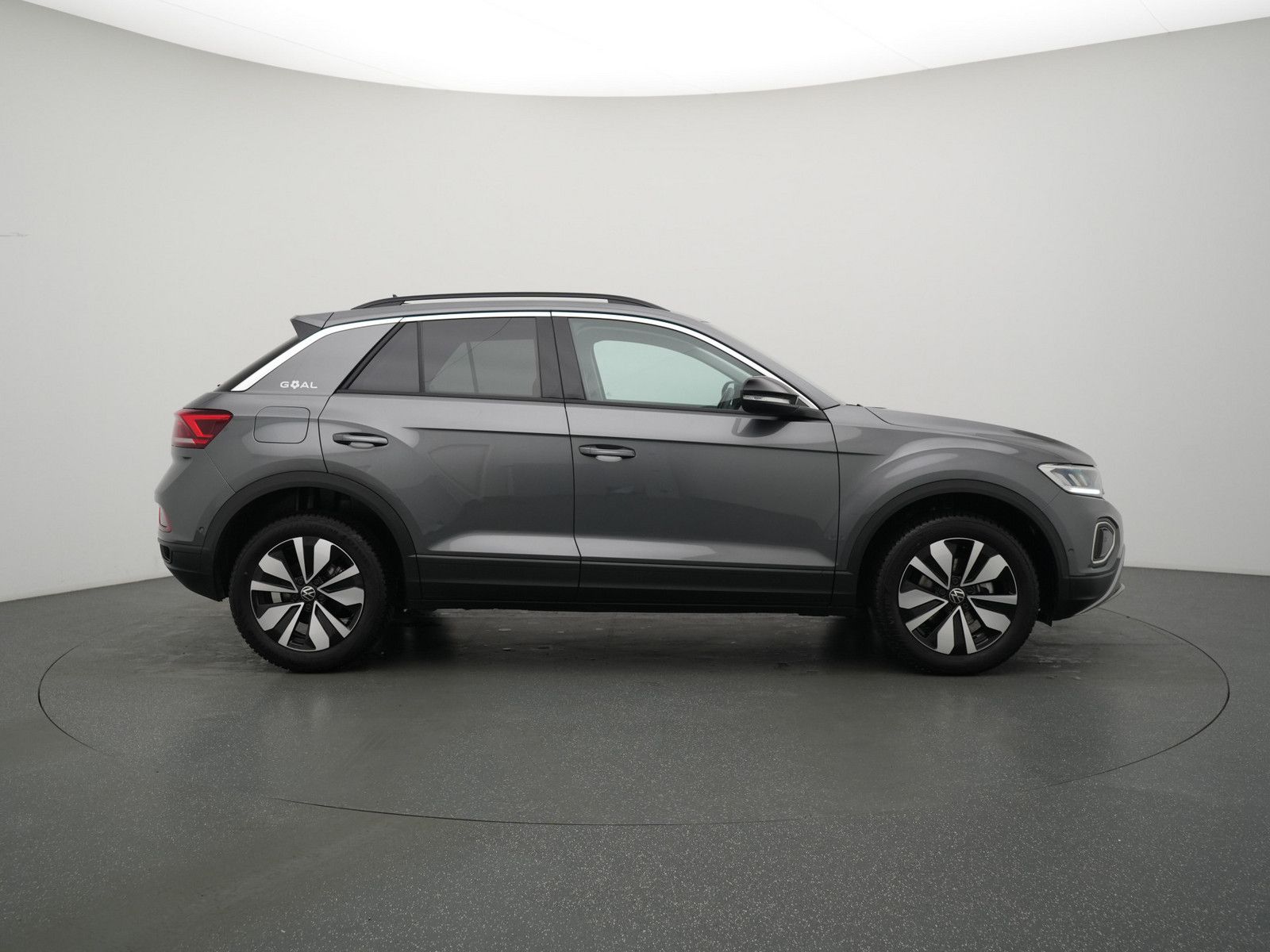 Volkswagen T-Roc - Bild 2