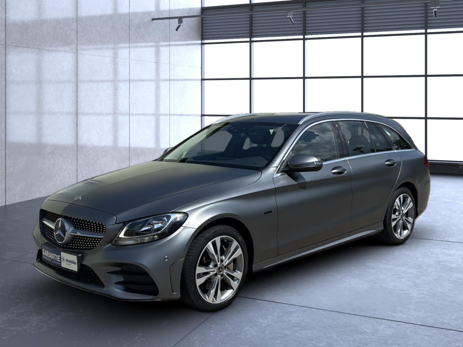 Fahrzeugabbildung Mercedes-Benz C 300 e T-Modell / unfallfrei/ AMG Line