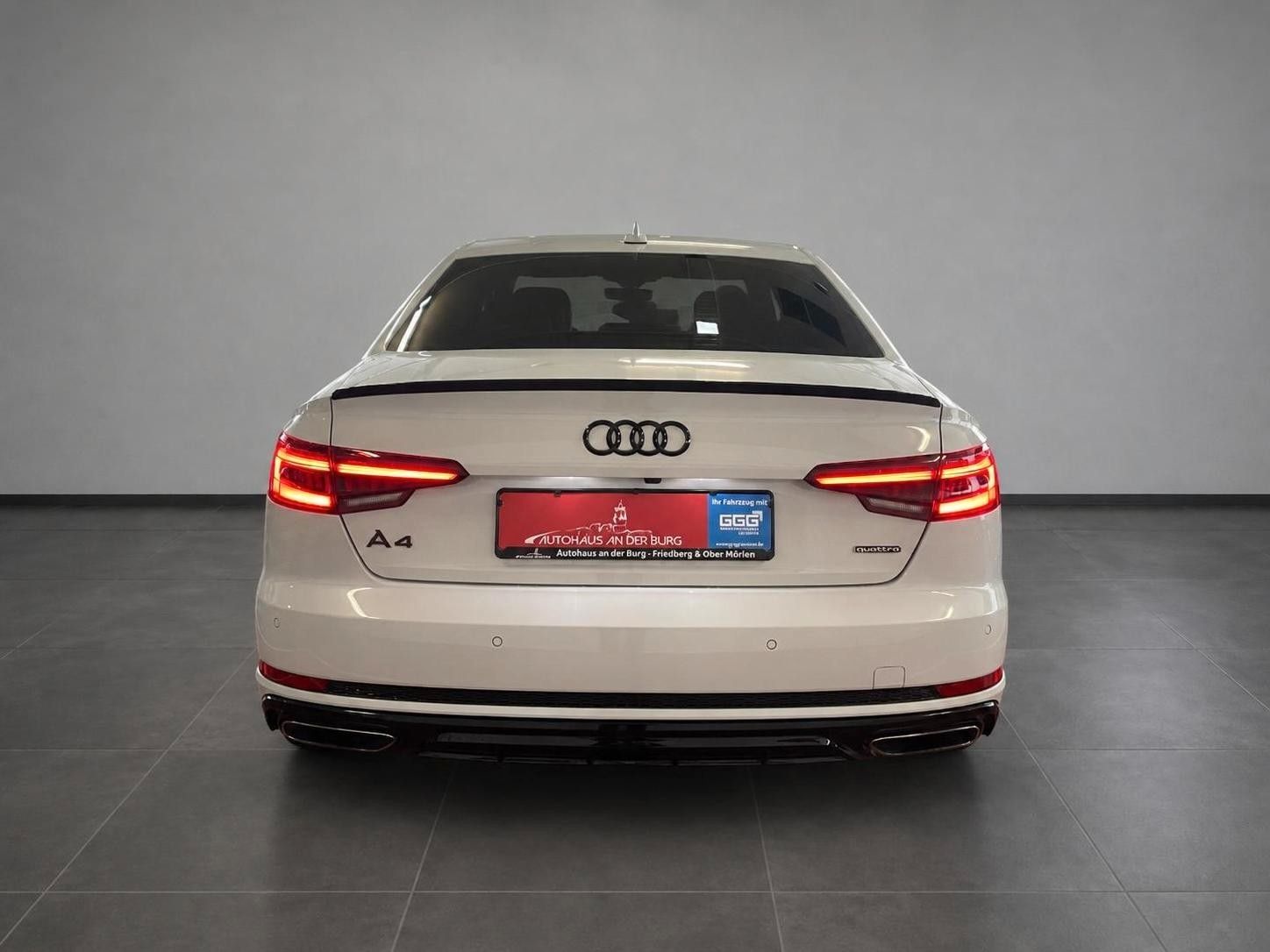Audi A4 45 TFSI S tronic quattro S line foto 6
