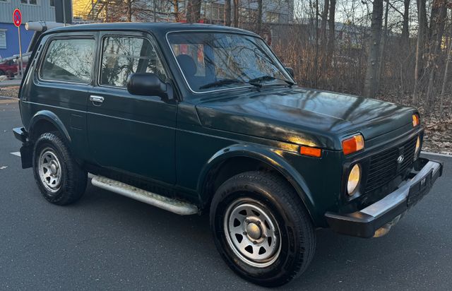 Lada Niva 1.7i 4x4 PUR