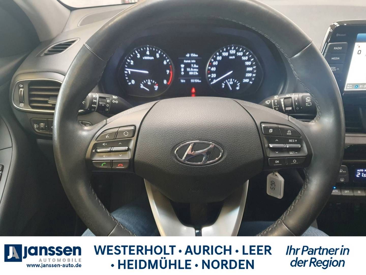 Fahrzeugabbildung Hyundai NEW i30 M/T Sonderedition YES! (2019)