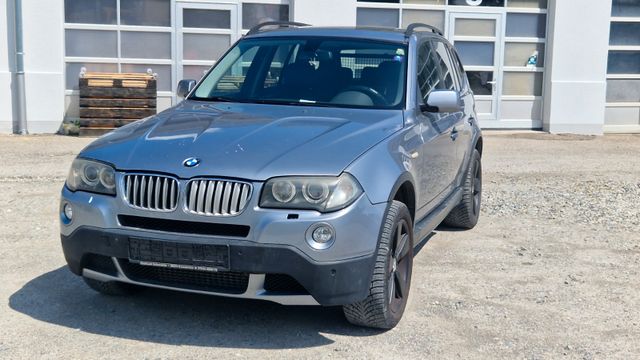 BMW X3  3.0sd *AUTO*PANO*LEDER